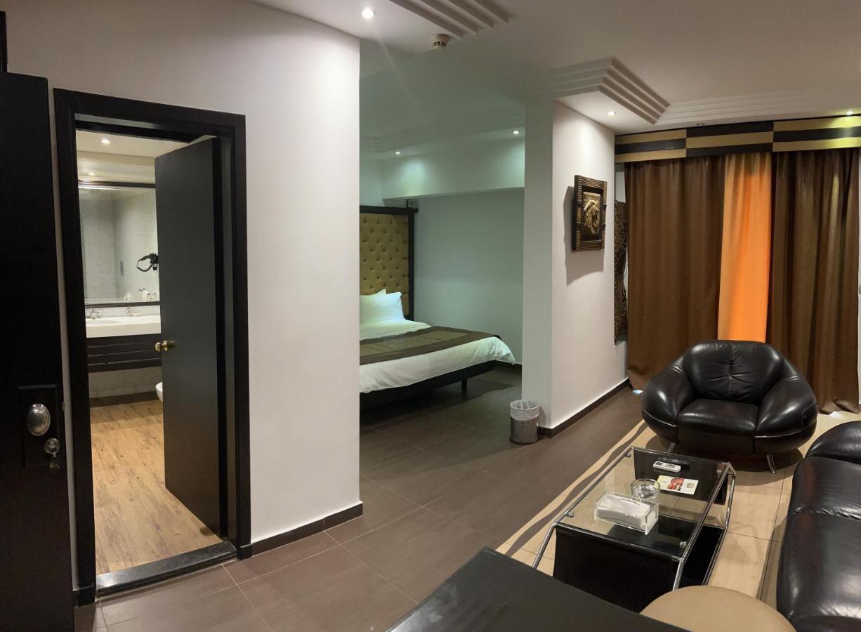 ג'ונייה Dolls Hotel By Eurostars (Adults Only) מראה חיצוני תמונה
