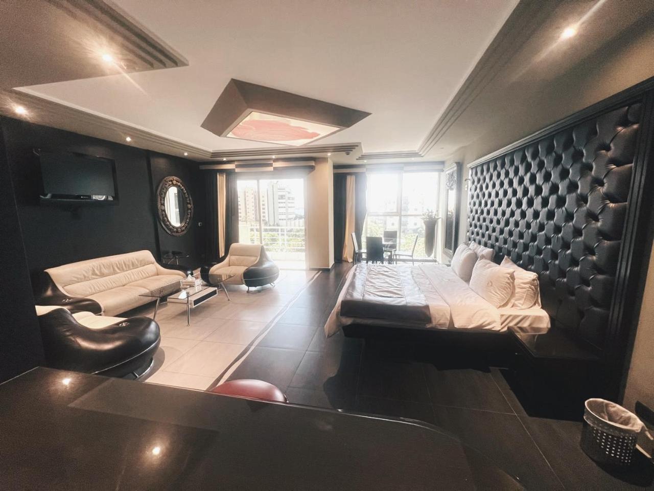 ג'ונייה Dolls Hotel By Eurostars (Adults Only) מראה חיצוני תמונה