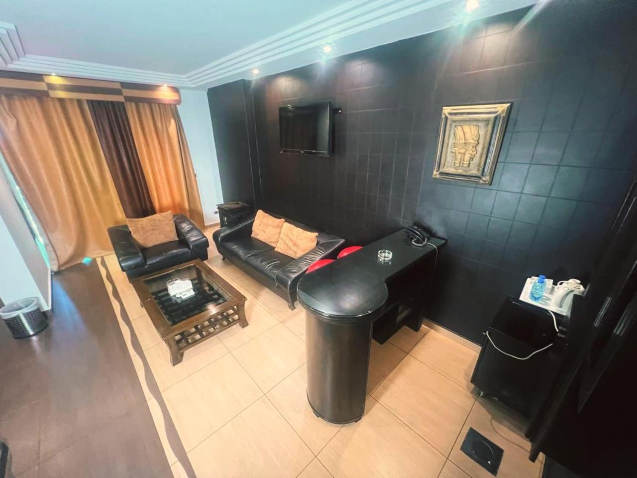 ג'ונייה Dolls Hotel By Eurostars (Adults Only) מראה חיצוני תמונה