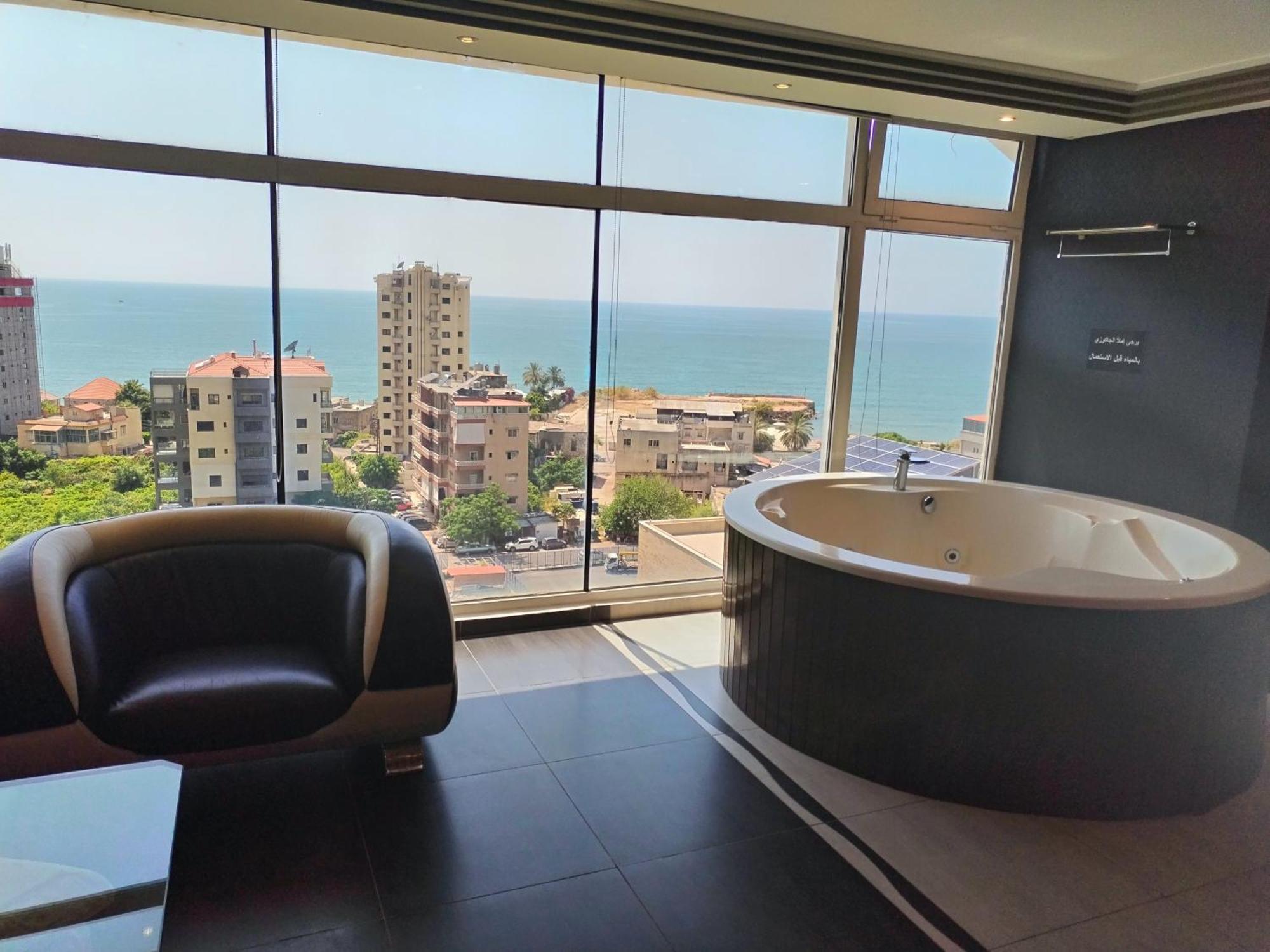 ג'ונייה Dolls Hotel By Eurostars (Adults Only) מראה חיצוני תמונה
